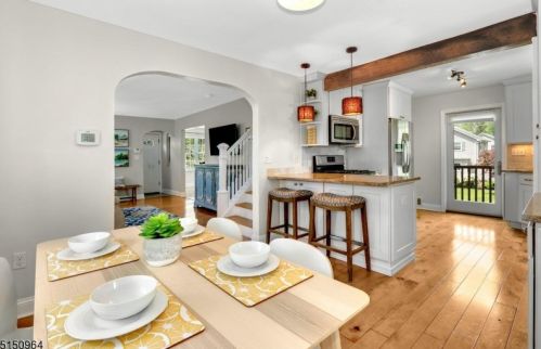 210 Edgar Ave, Cranford NJ 07016-1914 exterior