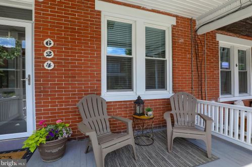 624 Pine St, Lancaster, PA 17603-2824