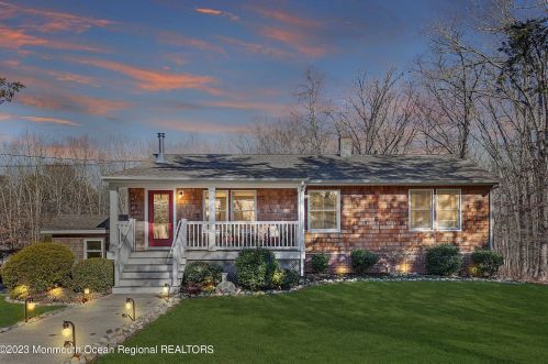 361 Frank Applegate Rd, Jackson Twp, NJ 08527-4217