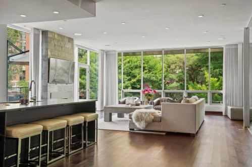 755 Kilbourn Ave, Milwaukee WI 53208-3111 exterior