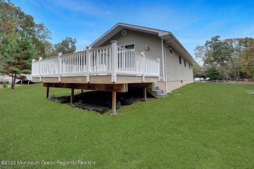 338 New Central Ave, Jackson Twp NJ 08527-2952 exterior