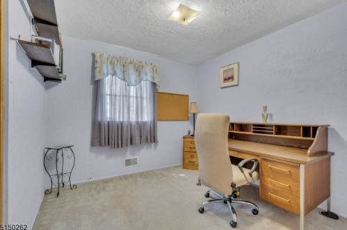 130 Old York Rd, Bridgewater NJ 08807-2686 exterior