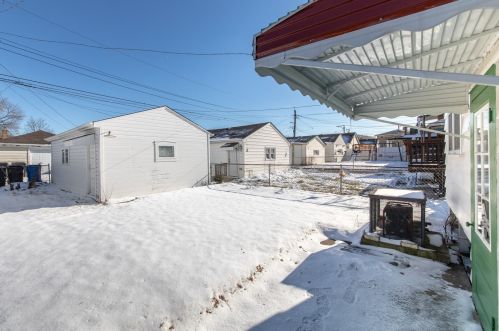 5471 Newland Ave, Chicago IL 60707-4410 exterior