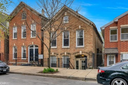 1629 Julian St, Chicago, IL 60622-2332