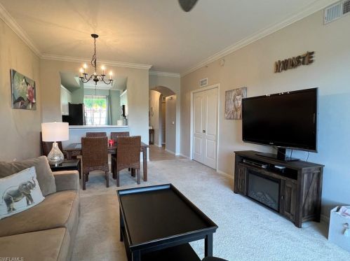 2805 Cypress Trace Cir, Naples, FL 34119-8405