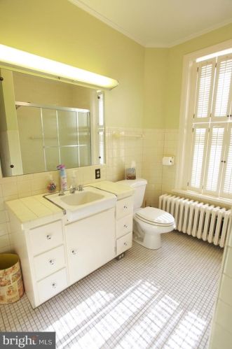 223 Washington St, Huntingdon PA 16652-1525 exterior