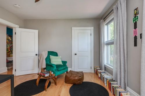 13 Holt St, Concord NH 03301-2926 exterior