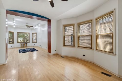 2436 Sawyer Ave, Chicago IL 60647-2517 exterior