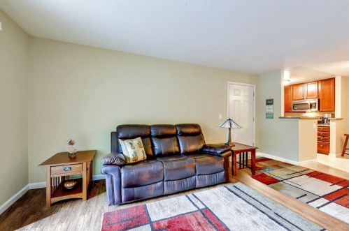 605 Teatree Ct, San Jose, CA 95128-4721