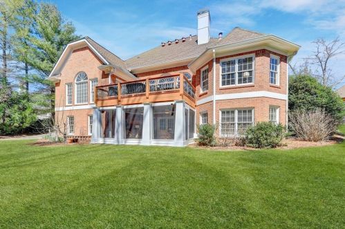 7565 Wentworth Dr, Duluth, GA 30097-1606