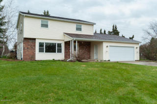 2526 Kalarama Ave, Kalamazoo, MI 49024-2370