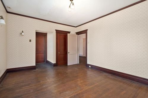 16 Kingsbury Pl, Saint Louis MO 63112-1825 exterior