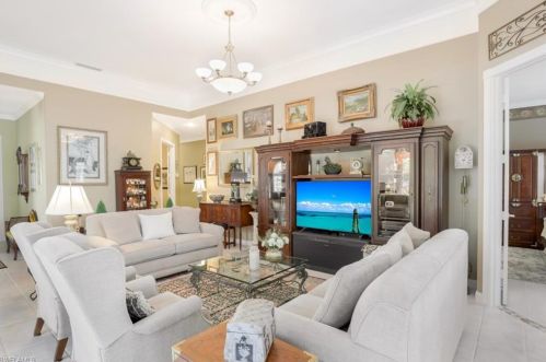 5981 Bermuda Ln, Naples FL 34119-9599 exterior