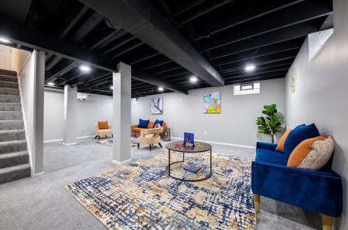 8841 Palmetto Ave, Milwaukee WI  53225-5009 exterior