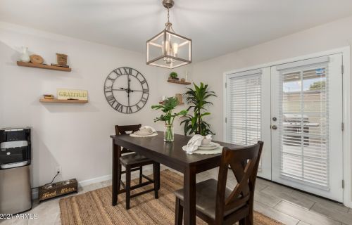 2502 22 Ave, Phoenix AZ 85009-1926 exterior