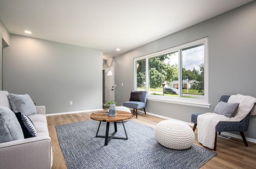 1545 Iowa St, Wyoming MI 49509-3873 exterior