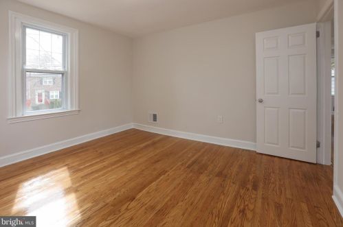 524 22 St, Chester PA 19013-5203 exterior