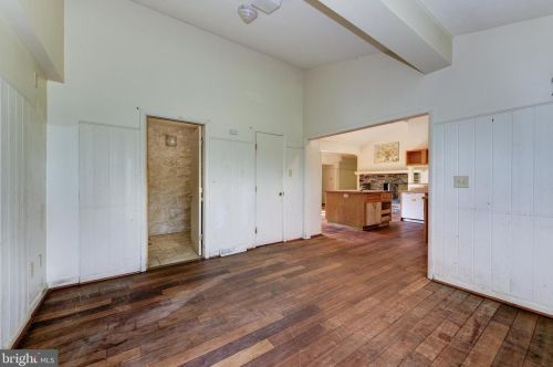 789 Rte 45, Pilesgrove NJ 08098-2528 exterior