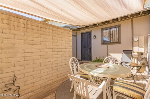 520 Balboa Dr, Tucson AZ  85705-4286 exterior