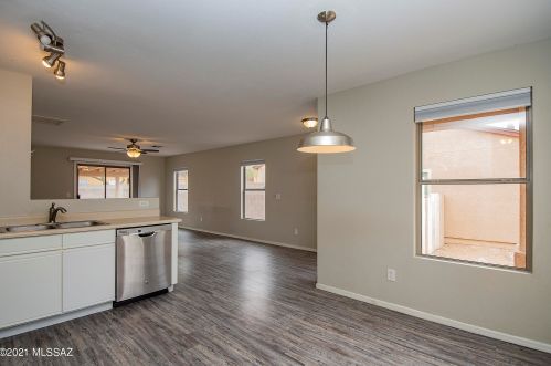 2638 Cambridge Ring Dr, Tucson AZ 85706-3658 exterior