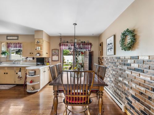 1223 25 St, Manitowoc WI 54220-5522 exterior