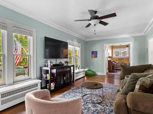 825 13 St, Manitowoc WI 54220-5101 exterior