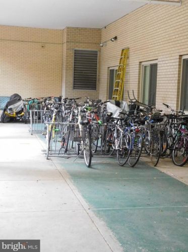 1919 Chestnut St, Philadelphia PA  19103-3401 exterior