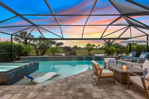 4992 Andros Dr, Naples, FL 34113-7420