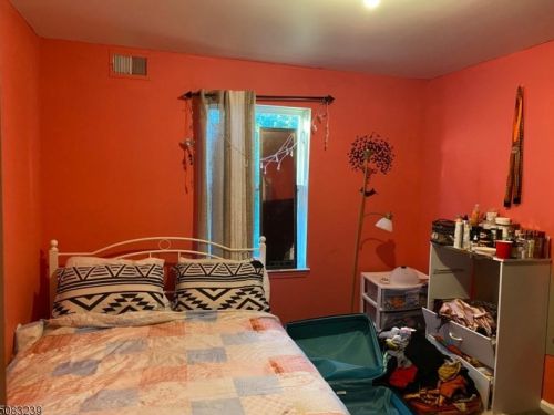 443 Irvine Turner Blvd, Newark NJ 07108-2465 exterior