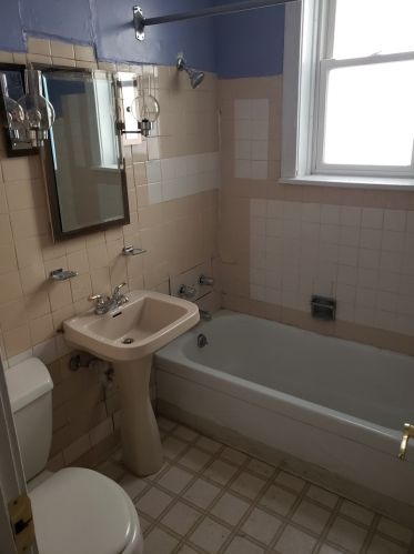 3720 Racine Ave, Chicago IL 60827-6401 exterior