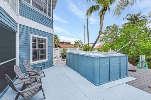 2917 Poplar St, Naples FL exterior