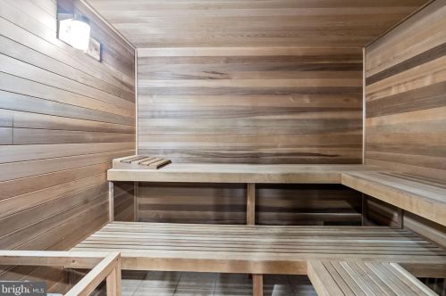 2214 Denbeigh Dr, Jamison PA 18929-1446 exterior