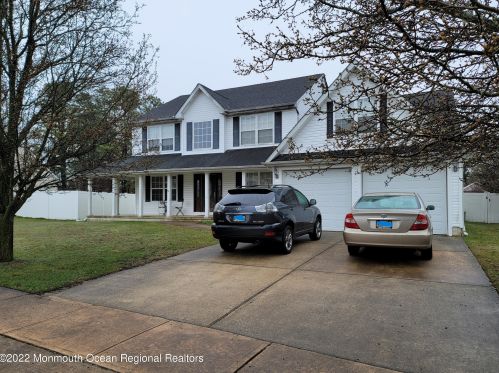 212 Cedar Lake Pt, Lacey, NJ 08731-4800