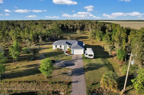 4645 66th Ave, Naples, FL 34120-2620