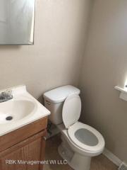 3926 40th St, Milwaukee WI  53221-1032 exterior