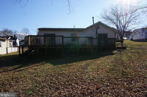 1307 Wheaton Ln, Silver Spring MD 20902-3659 exterior