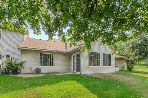 7921 Forest Blvd, Saint Paul MN 55125-4371 exterior