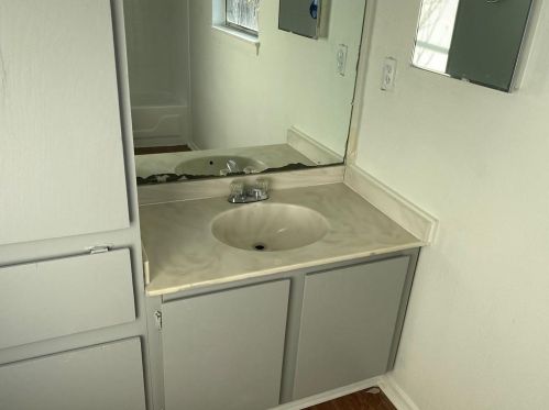 5801 Alsace Trl, Austin TX 78724-6178 exterior