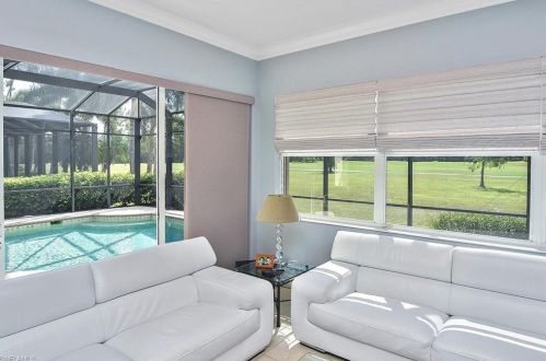 6044 Dogleg Dr, Naples FL 34113-1688 exterior