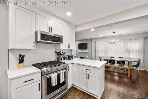 427 Smith Ave, Bham MI  48009-2026 exterior