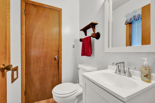 6944 61, Milwaukee WI 53223-5404 exterior