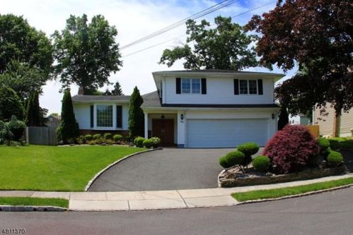64 Golf Oval, Springfield, NJ 07081-2504