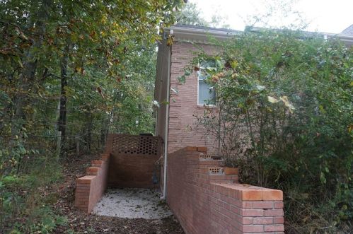 3515 Lenora Church Rd, Lithonia GA 30039-4809 exterior