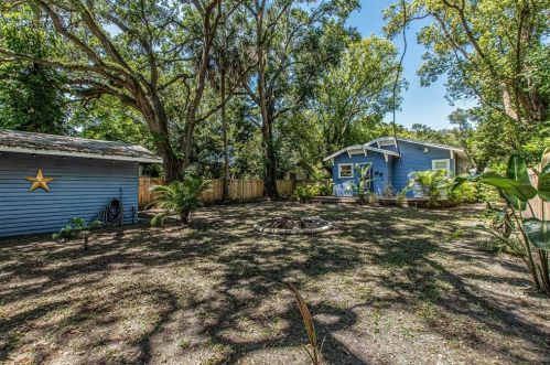 905 Cayuga St, Tampa FL 33603-4216 exterior