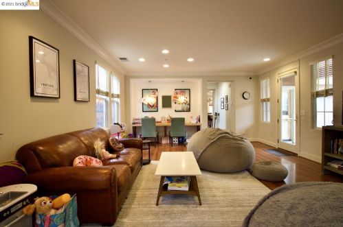 5236 Montecito Dr, Concord CA 94521-5507 exterior