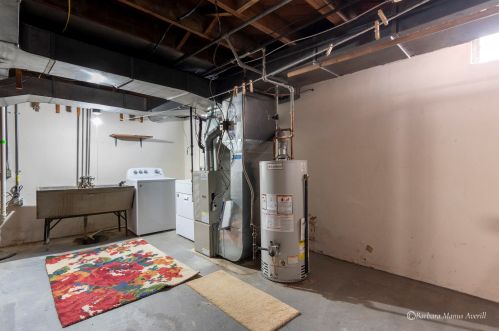 2151 Academy Dr, Grand Rapids MI 49503-3901 exterior