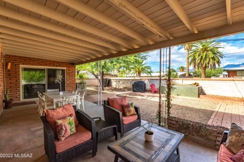 6611 Paseo San Ciro, Tucson AZ  85710-2107 exterior