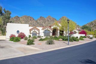 3130 Ocotillo Rd, Phoenix AZ  85016-8912 exterior