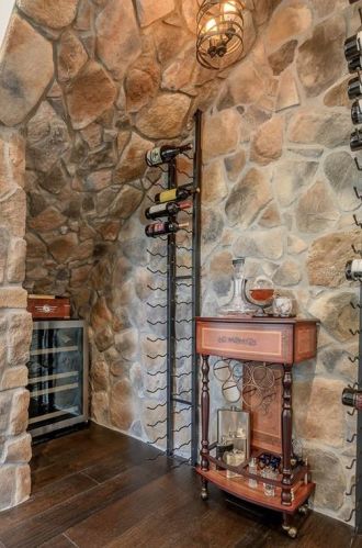 305 Hanna Ave, Tampa FL  33604-6633 exterior