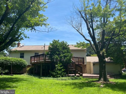 1636 Great Falls St, Mc Lean VA  22101-5060 exterior